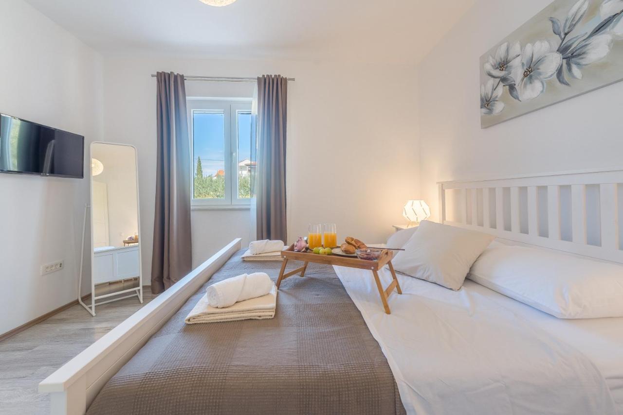 Experience Only The Best - House Kamber Biograd Na Moru Extérieur photo